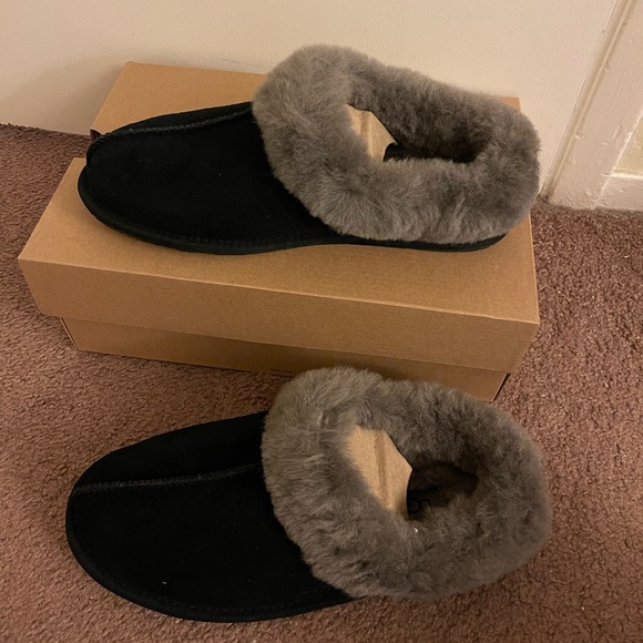 NIB UGG Moraene Slippers - Picture 1 of 4